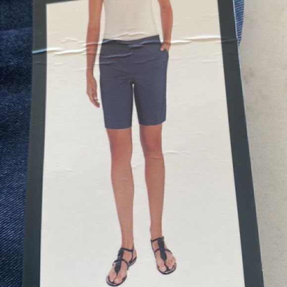 Mario Serrani Womens Italy Comfort Stretch Shorts Size 2 NWT - Picture 6 of 14